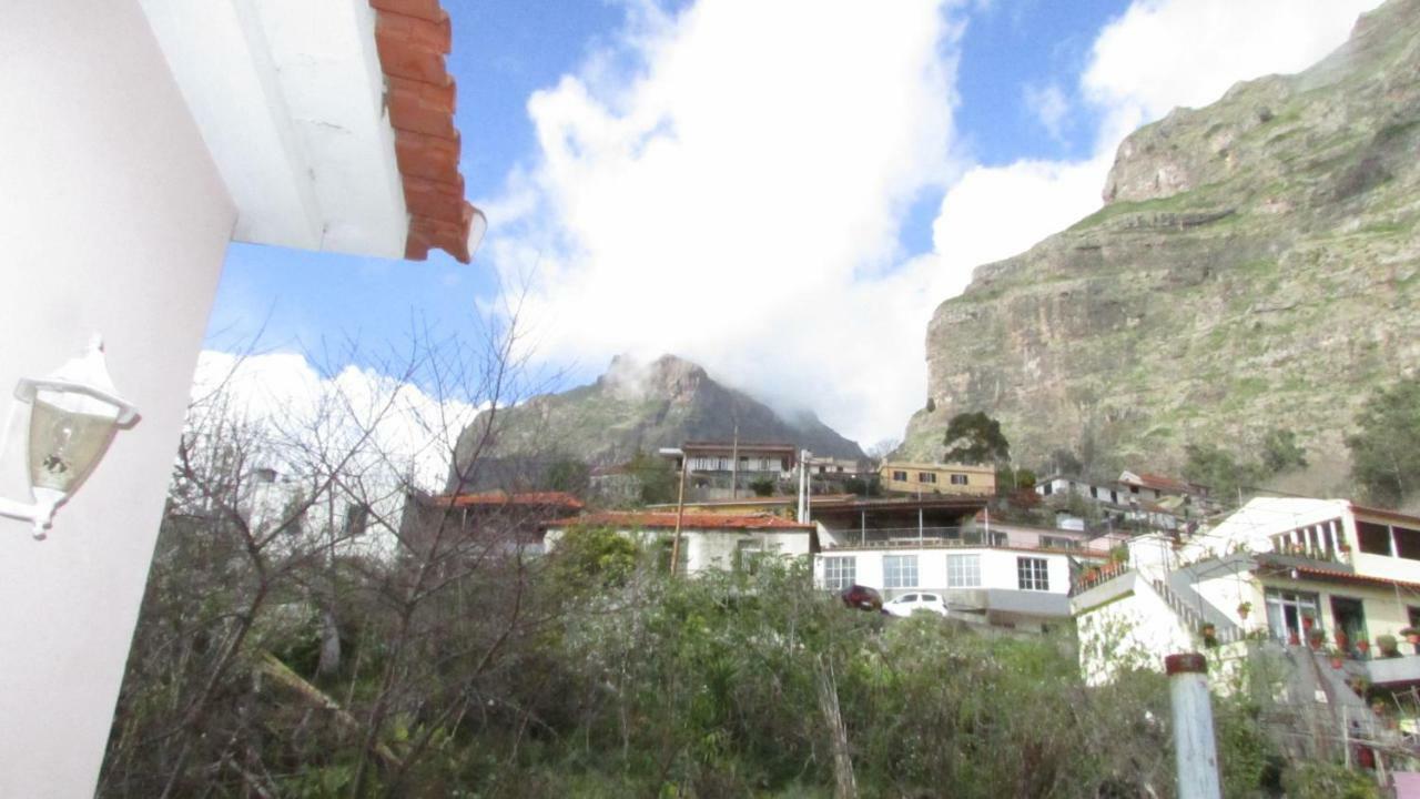Valley Of Nuns Holiday Apartments Curral Das Freiras Exterior photo